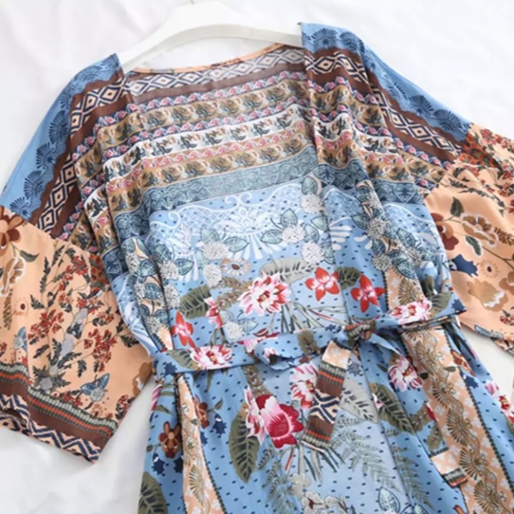SOLD OUT Boho Floral Muti Color Kimono Robe - Picture 3 of 8